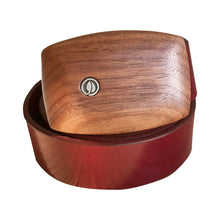 Laden Sie das Bild in den Galerie-Viewer, Gürtel Nuss-Holzschnalle | Leder schmal