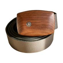 Laden Sie das Bild in den Galerie-Viewer, Gürtel Nuss-Holzschnalle | Leder schmal