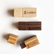 Laden Sie das Bild in den Galerie-Viewer, USB-Stick 64 GB